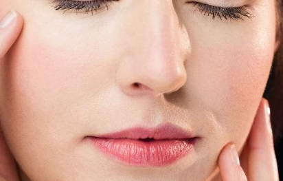 廣州公立醫(yī)院整形外科對比排名：公立醫(yī)院實(shí)力對比，哪家高出一籌？