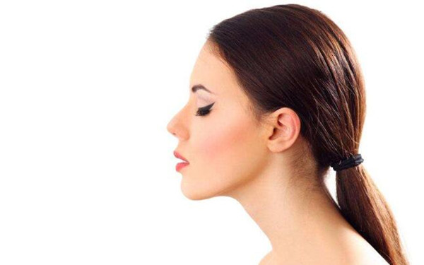 成都有哪些醫(yī)院能有效去除眼袋？這五家信譽(yù)有保障的醫(yī)美機(jī)構(gòu)，讓你留下深刻印象！