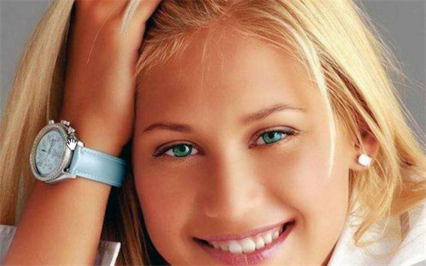 ?？谀募已鄄空吾t(yī)生最受歡迎？鐘超、游文健這四位大咖實力爆表！快速預約盡享美麗！