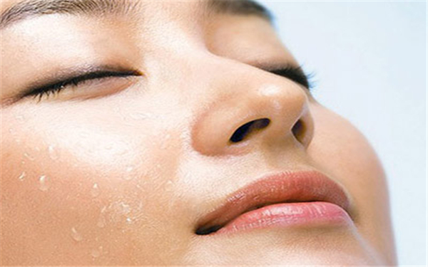 鄭州哪家整形醫(yī)院鼻部整形技術(shù)獨(dú)步全國？想要變美的姐妹們不容錯過！