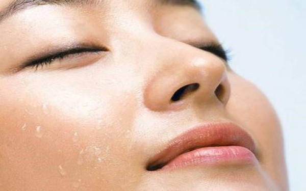 金華脂肪填充醫(yī)院對(duì)比：維多利亞與美辰獨(dú)有技術(shù)各有所長！