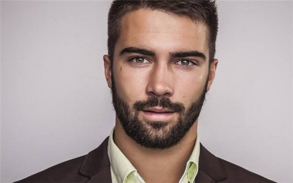 重慶南岸整形醫(yī)院技術(shù)升級(jí)，醫(yī)療服務(wù)日益提升！