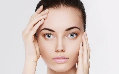 2023年上海最受贊譽(yù)的整形醫(yī)院排行榜公布！探尋水光針提升緊致真正靠譜的醫(yī)療美容機(jī)構(gòu)