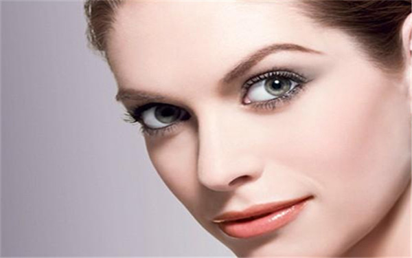 2023年南寧超聲刀去除魚(yú)尾紋的專業(yè)整形醫(yī)院彰顯實(shí)力！