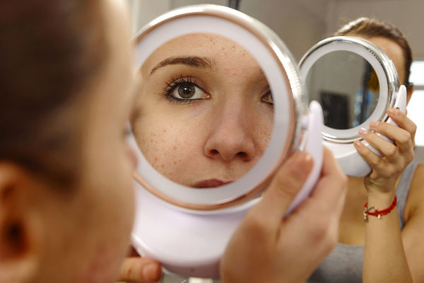 南京哪家醫(yī)院是納晶去痘的專業(yè)權威？2023年南京納晶去痘排名前十大變動驚人！