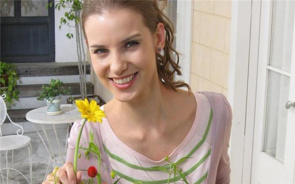 佛山哪家綜合醫(yī)院的豐胸整形項目聲譽高？2023佛山內(nèi)窺鏡360整形醫(yī)院前十口碑揭秘！