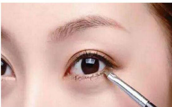 天津吸脂豐面頰醫(yī)院優(yōu)勢解析：專業(yè)吸脂技術(shù)重塑面部輪廓！