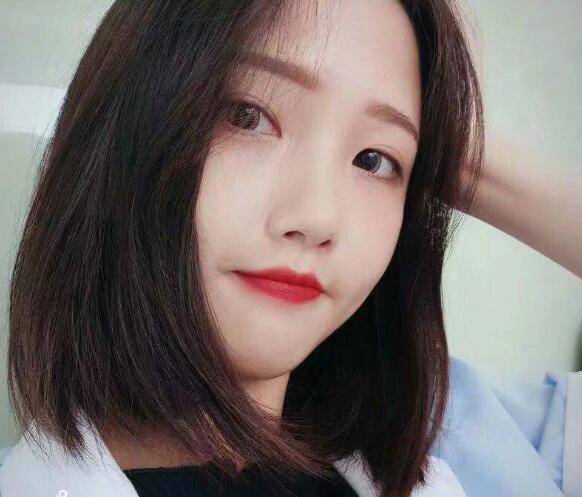 現(xiàn)在的我眼睛已經(jīng)完全恢復(fù)了