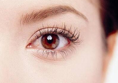 長(zhǎng)沙亞韓醫(yī)學(xué)美容醫(yī)院激光去黑眼圈