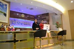 成都恩喜整形假體隆鼻有哪些材料？?jī)r(jià)格如何？