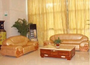 廣州鴻業(yè)整形自體脂肪隆鼻有什么危害？隆鼻會(huì)變寬嗎？