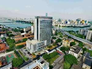 柳州世柳鐵中心醫(yī)院豐額頭有何優(yōu)點(diǎn)？效果能持續(xù)多久？