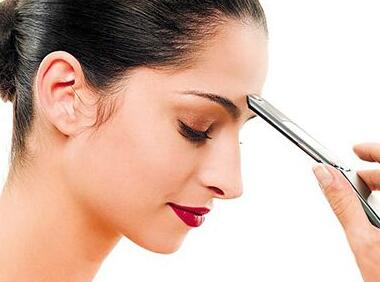 上海潔銘醫(yī)療美容門診部豐額頭