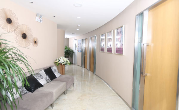 上海娜慕醫(yī)療美容門診部