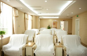 廣州伊麗莎白醫(yī)學(xué)美容門診部做腰腹吸脂怎么樣？