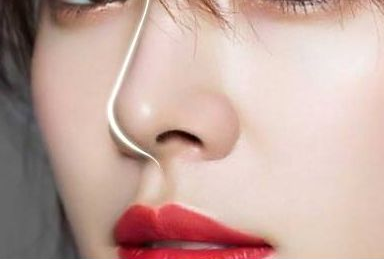 廣州曙光醫(yī)學(xué)美容醫(yī)院假體隆鼻