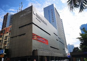 深圳陽光整形美容醫(yī)院做隆鼻修復(fù)怎么樣？