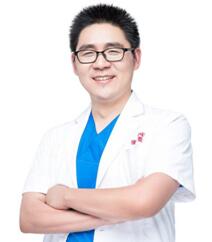 長沙雅美醫(yī)療美容醫(yī)院田芳斌醫(yī)生