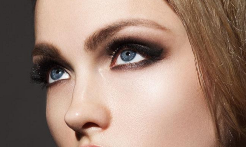 眼小適合開什么眼角？