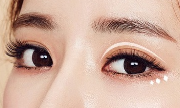 開(kāi)眼角的風(fēng)險(xiǎn)有多大？