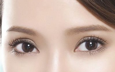 開(kāi)眼角大概要多少錢(qián)？開(kāi)眼角手術(shù)安全嗎？