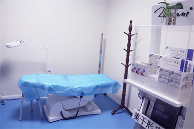 鄭州美麗之星醫(yī)療美容門診部_注射室