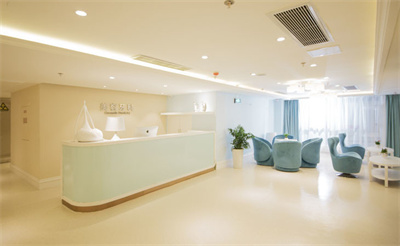 鄭州出水芙蓉整形醫(yī)院_護(hù)士臺(tái)