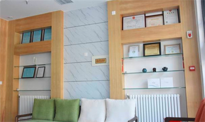 鎮(zhèn)江芘麗芙醫(yī)療美容醫(yī)院_醫(yī)院一角