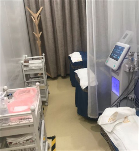 溫州愛尚玉熙醫(yī)療美容醫(yī)院_治療室