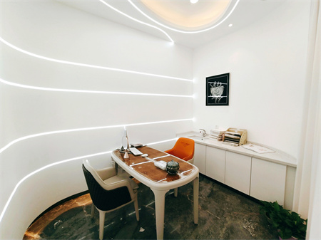 哈爾濱臻美醫(yī)療美容門診部_咨詢室