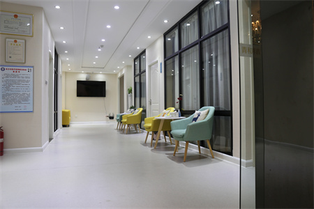 長沙謝磊天一醫(yī)療美容診所_醫(yī)院一角