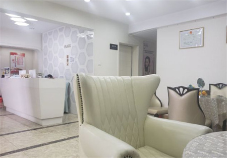 長(zhǎng)沙普拉朵醫(yī)療美容門診部_休息區(qū)