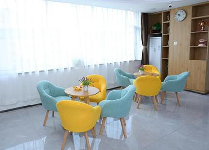 長春諾貝爾口腔門診部_休息區(qū)