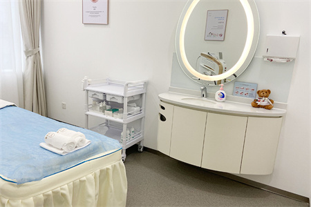 銀川新面孔醫(yī)療美容診所_護理室