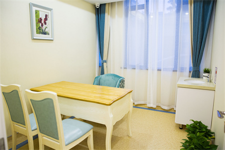 銀川劉耐溫醫(yī)學(xué)美容門診部_美學(xué)設(shè)計室