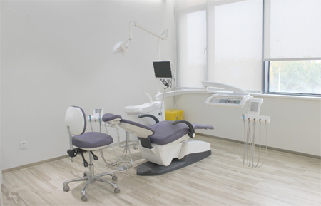 義烏連天美醫(yī)療美容門診部_牙科