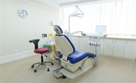 延邊?？瓶谇婚T(mén)診部