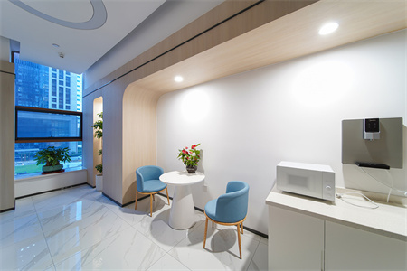 延安愛瑞陽光眼科醫(yī)院_休息區(qū)