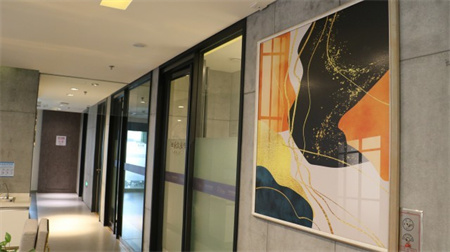 煙臺綠葉愛麗美醫(yī)療美容門診部_醫(yī)院環(huán)境