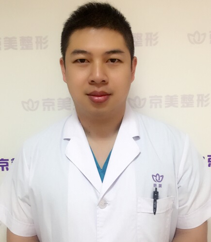 李立威.jpg 李立威.jpg