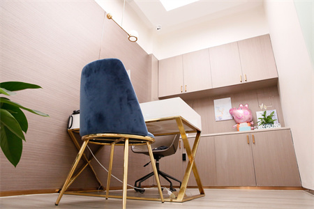 新疆思憶美學(xué)醫(yī)療美容診所_咨詢室