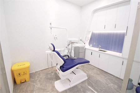 孝感君雅口腔門(mén)診_治療室