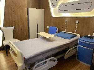 成都尼斯鉑尚醫(yī)療美容門診部_病房