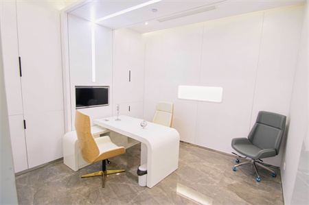 西安天壇醫(yī)院醫(yī)學(xué)美容科_咨詢室