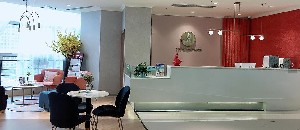 成都悅顏醫(yī)療美容門診部_前臺