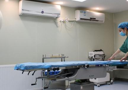 武漢鵬愛(ài)靜港醫(yī)療美容門診部_手術(shù)室