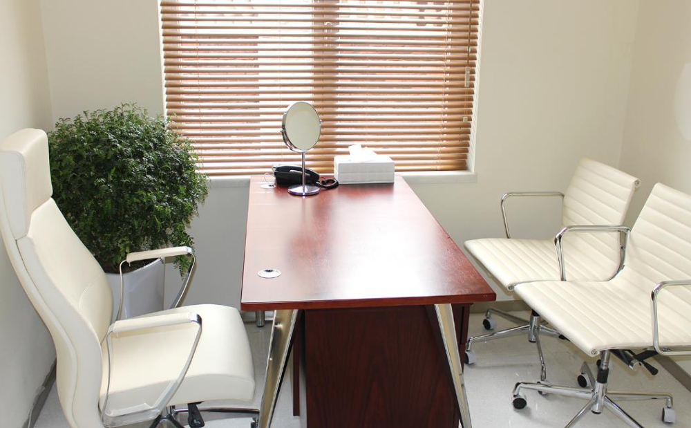 天津臻瑞新科醫(yī)療美容診所_咨詢室