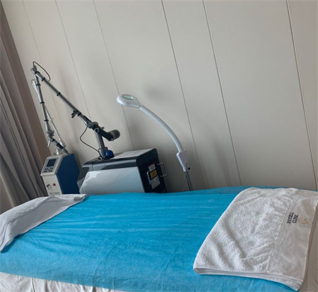 天津愛慕芳容醫(yī)療美容門診部_治療室