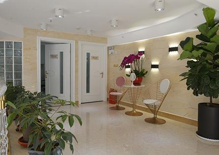 唐山曉林精致眼面醫(yī)療美容診所_醫(yī)院環(huán)境