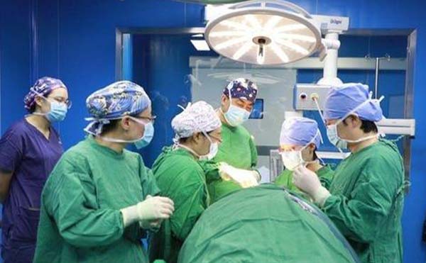 廈門(mén)海峽隆鼻失敗修復(fù)的優(yōu)勢(shì)在哪里?